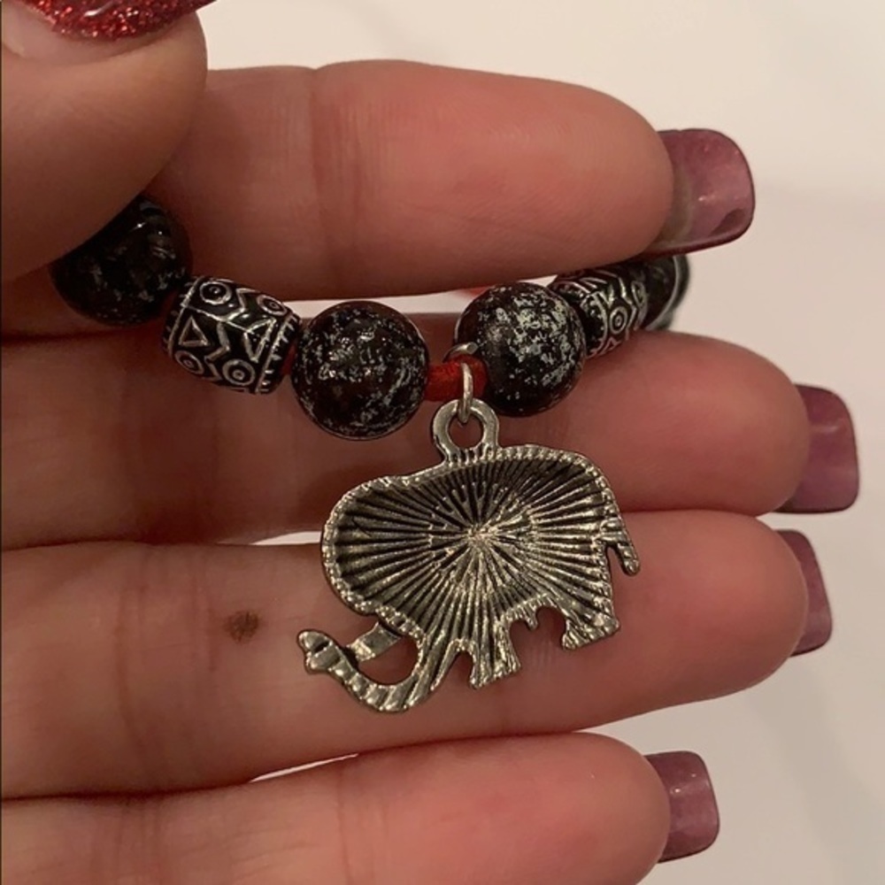 Elephant charm pendant colorful crystals leather - Picture 4 of 9